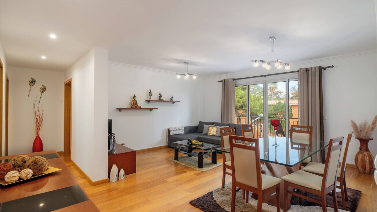 Canico Apartment | Apartment with Balcony - Caniço Golden