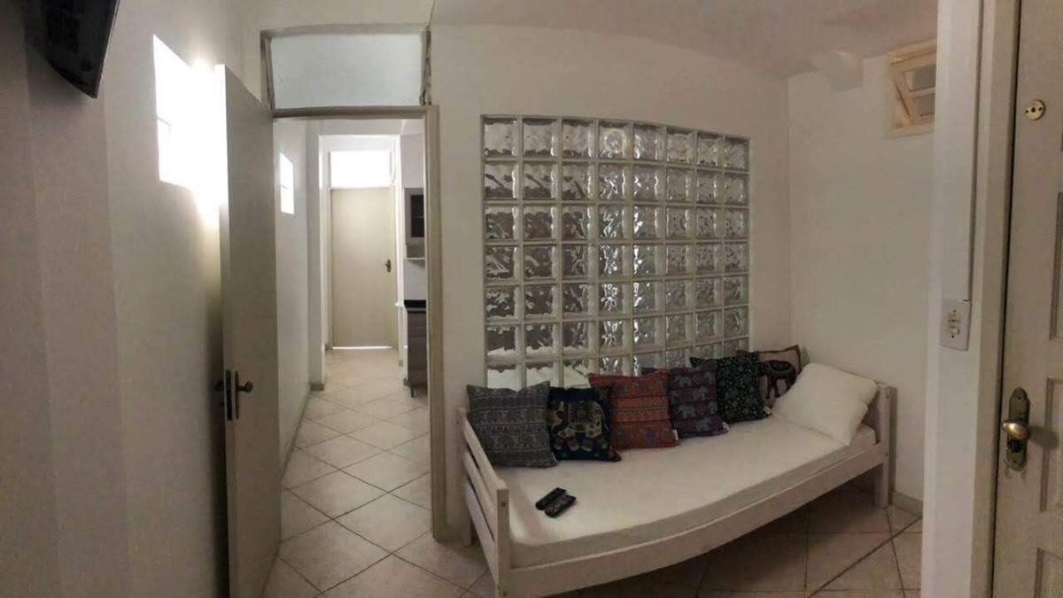 Flamengo Apartment | Apartment with excellent location in Botafogo, 2 min from the subway with garage