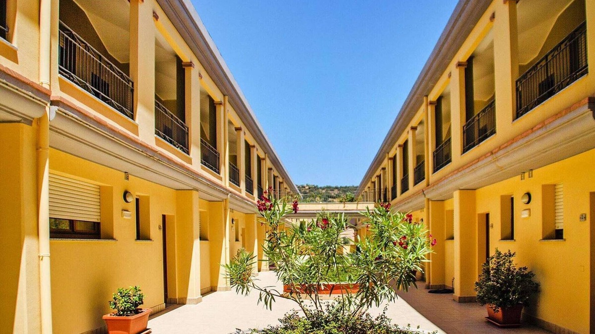 Villasimius Apartment | Apartment with garden in Villasimius