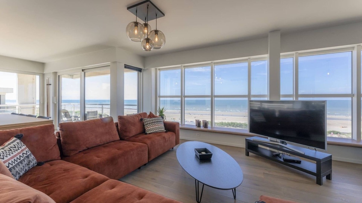 Koksijde-Bad Apartment | Apartment with panoramic sea view in De Panne