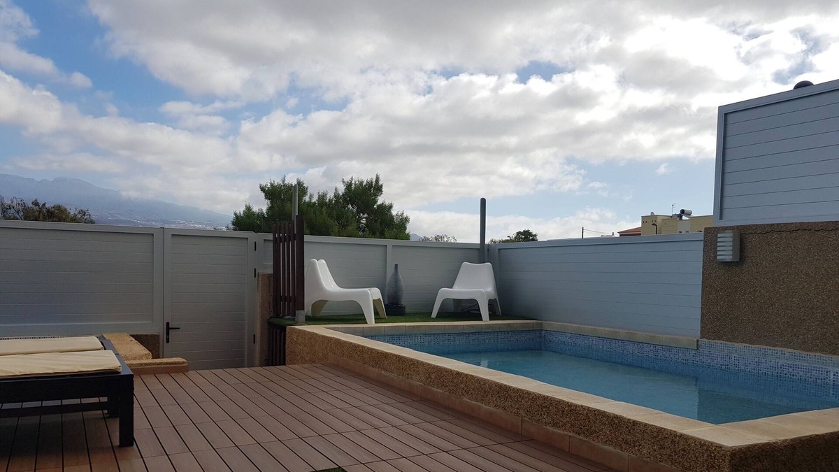 Las Rosas Apartment | APARTMENT WITH POOL AND JACUZZI EXCLUSIVE USE