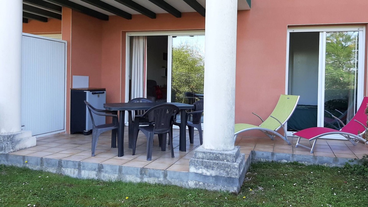 Ciboure Apartment | Apartment with pool near beach and Socoa center