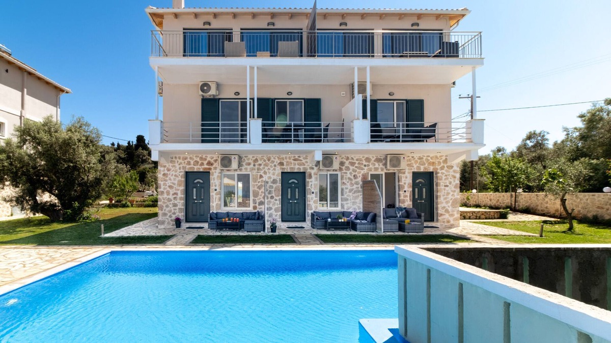 Tsoukaladhes Apartment | Apartment with Pool View, Sea View, Wi-Fi & Terrace