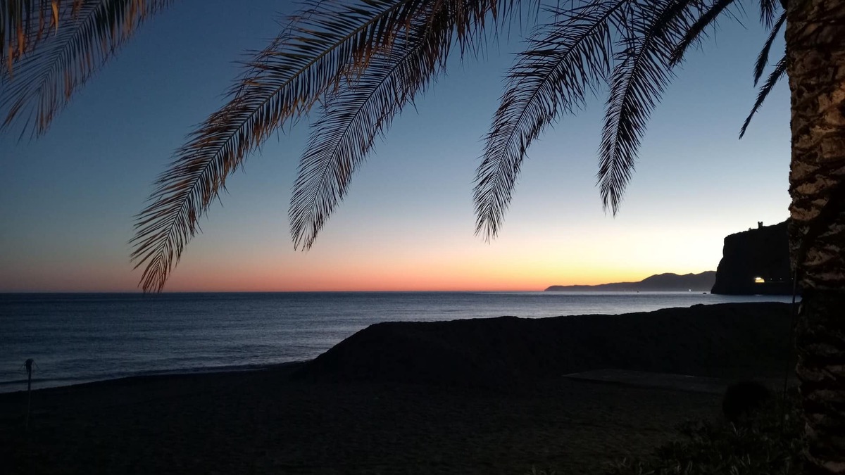 Finale Ligure Apartment | Apartment with sea view, 5 minutes from the beach