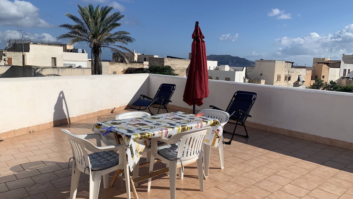 Favignana House | Apartment with sea view terrace