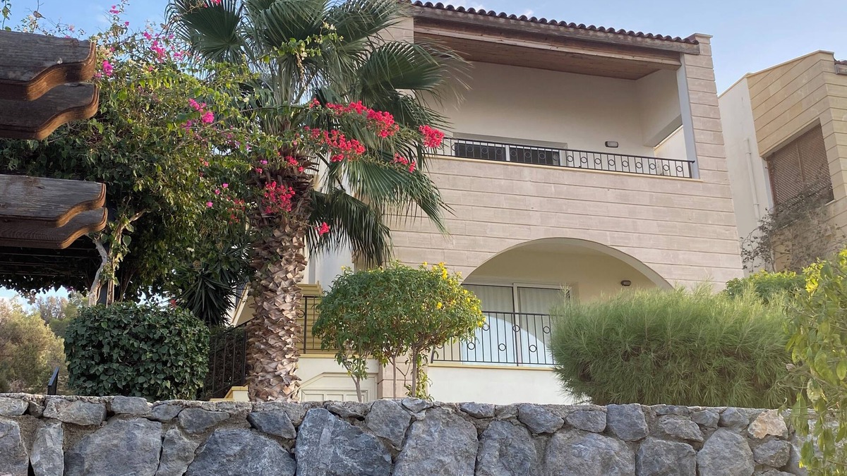 Esentepe Apartment | Apartment with Shared Pool and Sea Views