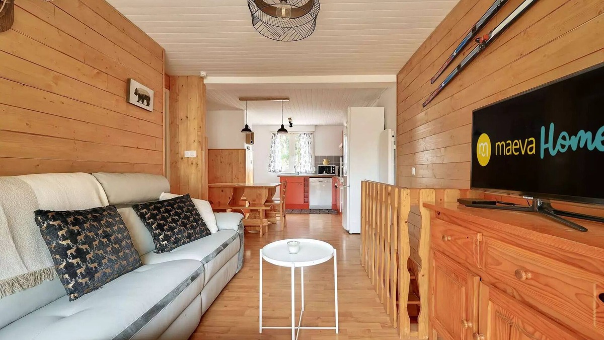 Bareges Apartment | Apartment with small garden, sleeps 6