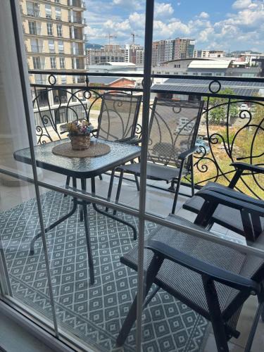 Gjilan Apartment | Apartment with style