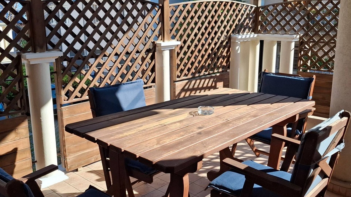 Rimini Apartment | Apartment 'Wladimiro' with Private Terrace, Wi-Fi and Air Conditioning