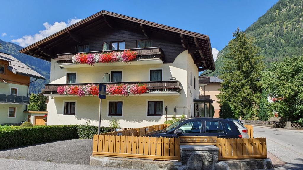 Bad Hofgastein Apartment | Apartmenthaus Erna
