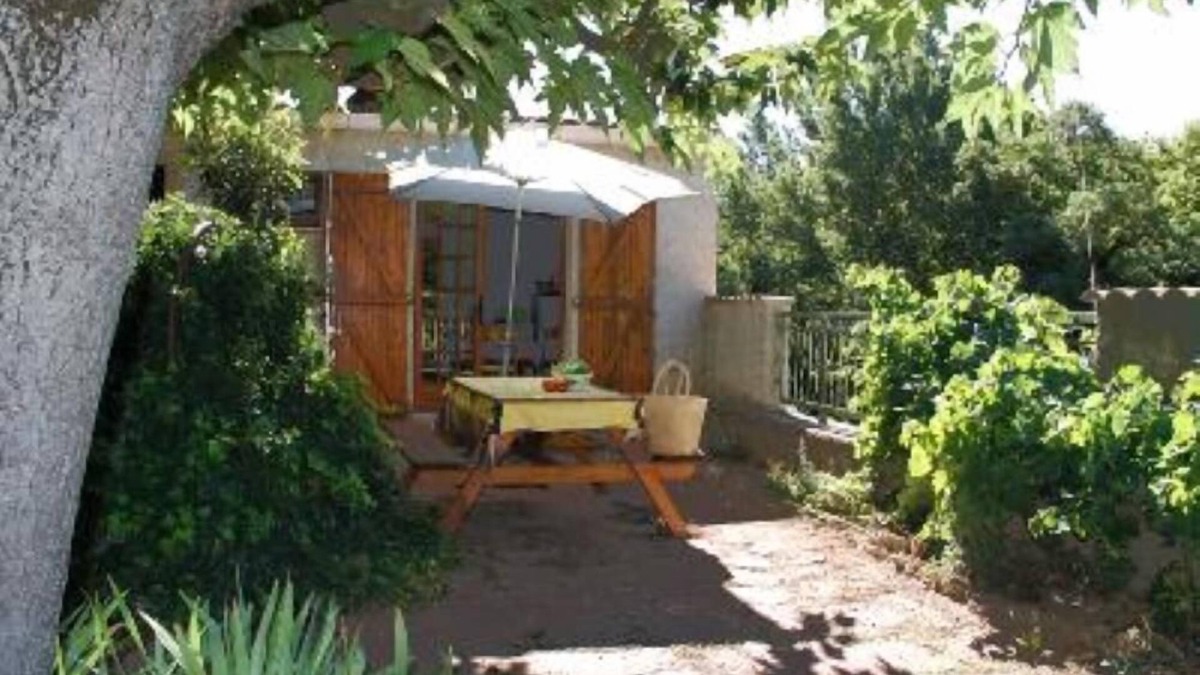 Lieuran-Cabrieres House | apartments - 2 rooms - 2/3 persons