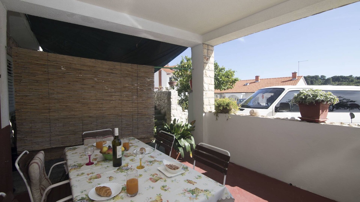Krizna luka Apartment | Apartments and Rooms Nikol (67161-A1) - Hvar - island Hvar