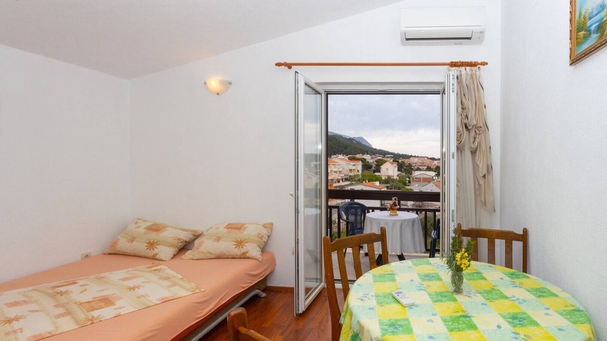 Vrpolje Apartment | Apartments and Rooms Celija, accommodation in the center, free parking
