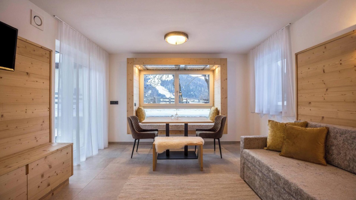 Mareo Apartment | Apartments "Armeri Black Dolomites" with Mountain View, Terrasse & Wi-Fi