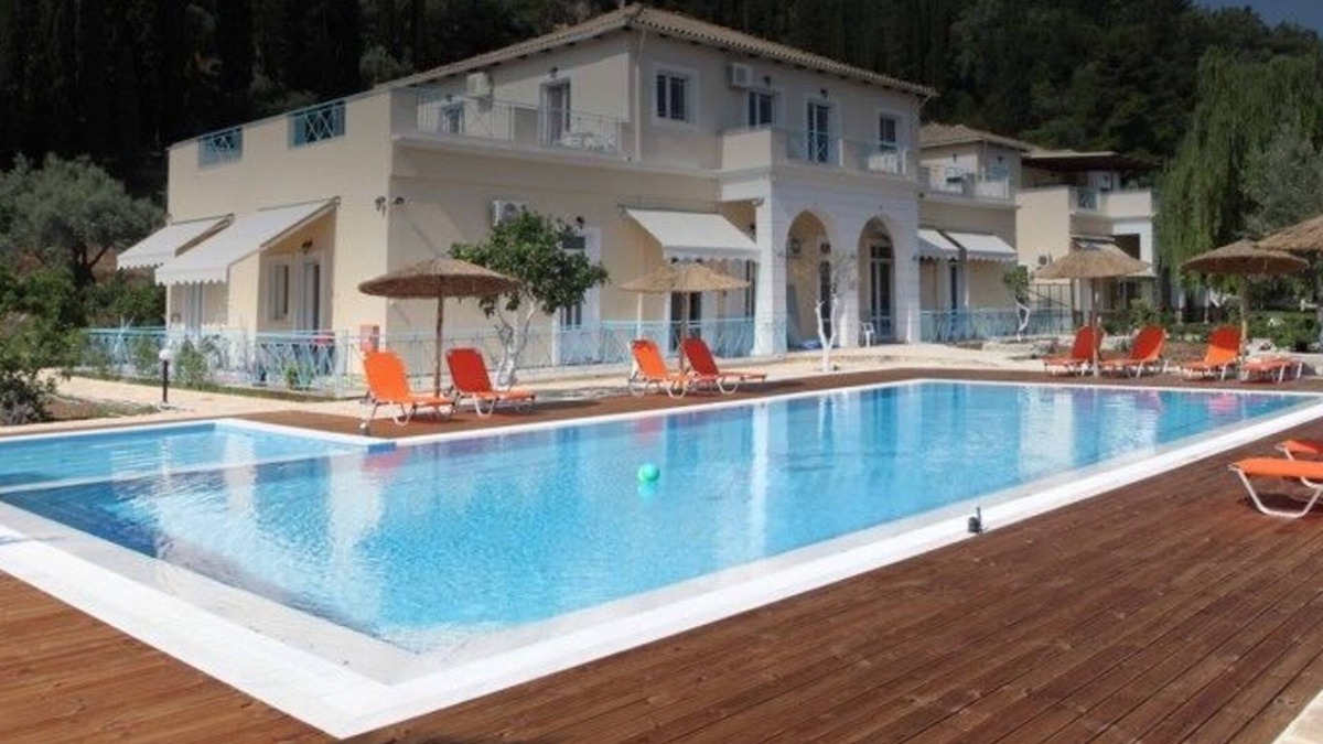 Kalligoni Hotel | Apartments Avra