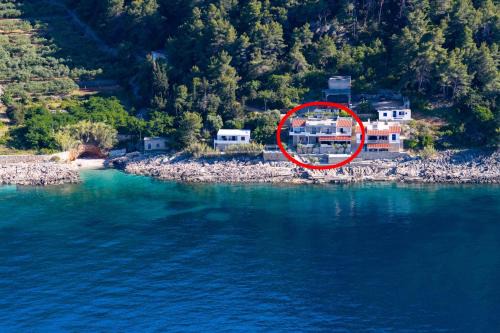 Bogomolje Apartment | Apartments by the sea Cove Solotisa, Hvar - 5610