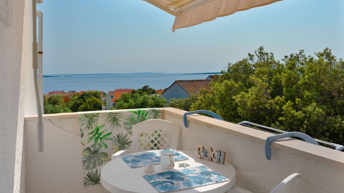 Mandre Apartment | Apartments Family Gligora (25321-A1) - Mandre - island Pag