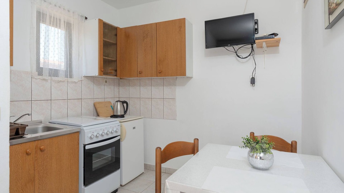 Povljana Apartment | Apartments Sanja (13501-A1) - Povljana - island Pag