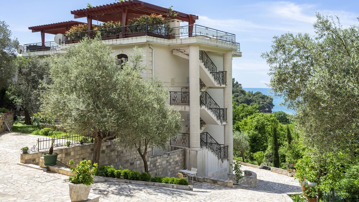 Lucice Apartment | Apartments Lost in Paradise Montenegro