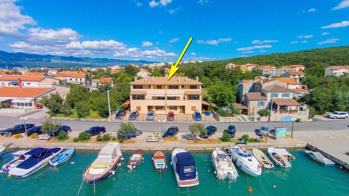 Klimno Apartment | Apartments Marjanca, (16182), Klimno, Croatia