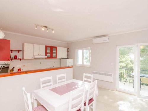 Kobas Apartment | Apartments Matu ko Mljet - Two-Bedroom Apartment with Terrace and Sea View