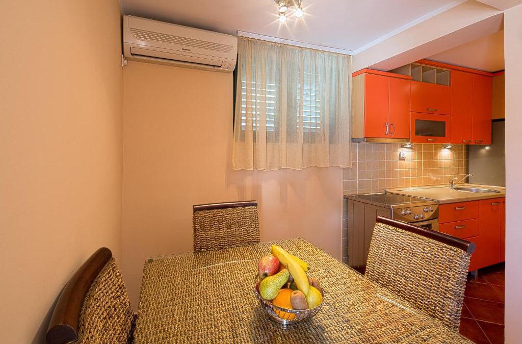 Bijeli do Apartment | Apartments Mika