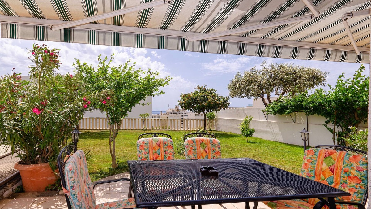 Znjan Apartment | Apartments Mrs Brightside (84311-A2) - Split