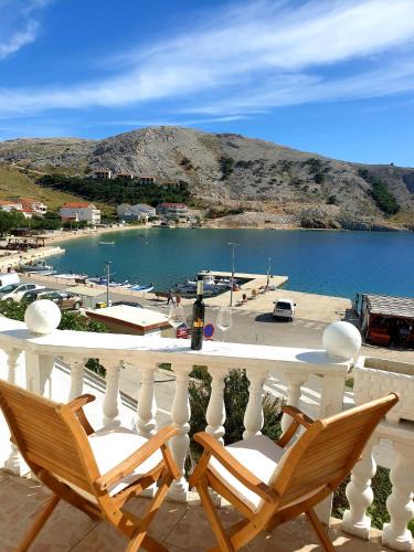 Metajna Apartment | Apartments Niko Metajna, island Pag