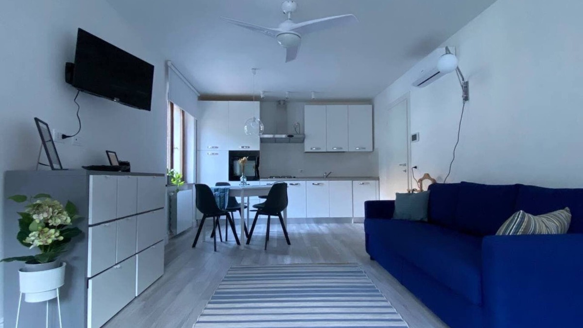 Cologna House | Apartments overlooking Lake Garda