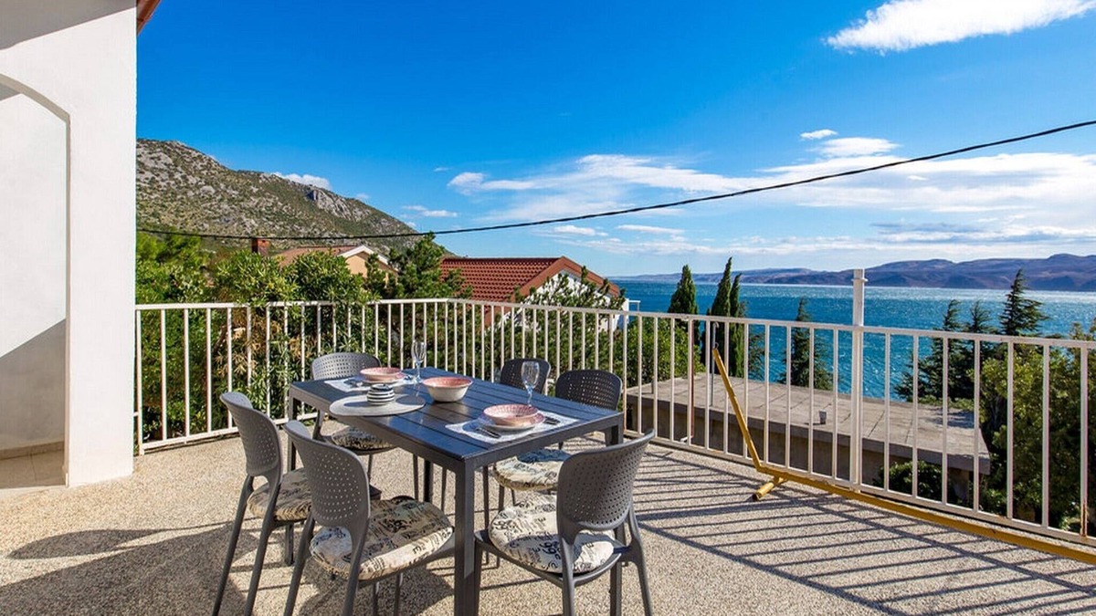 Cesarica Apartment | Apartments Sun 4 You - One Bedroom Apartment with Terrace and Sea View