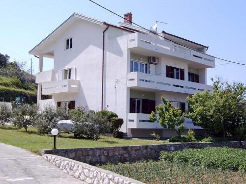 Rab Town Apartment | Apartments Suzy
