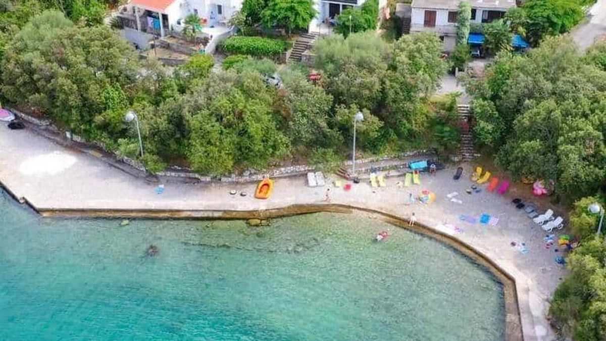 Orebic Apartment | Apartments Vesela - Comfort One Bedroom Apartment with Balcony and Sea View
