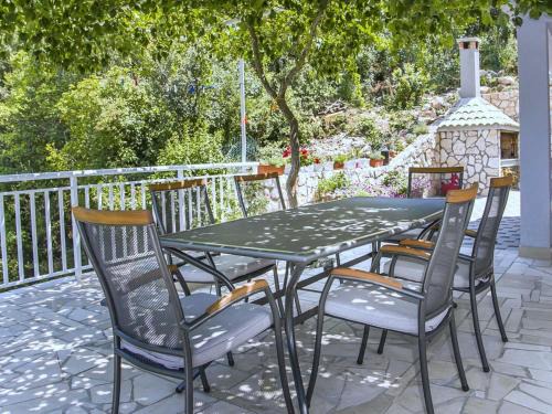 Orebic Apartment | Apartments Vesela - Comfort One Bedroom Apartment with Balcony and Sea View