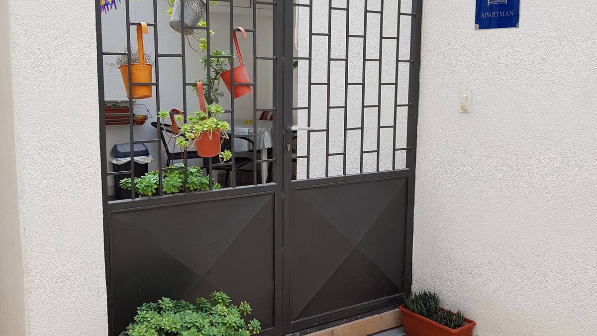 Bacvice Apartment | Apartments Vicenco top location Split