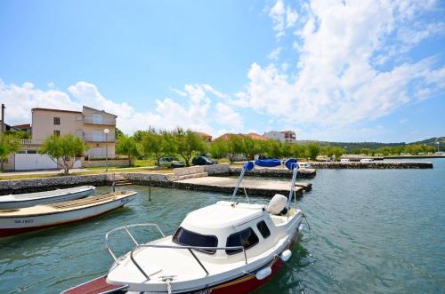 Jadrtovac Apartment | Apartments Vila Punta