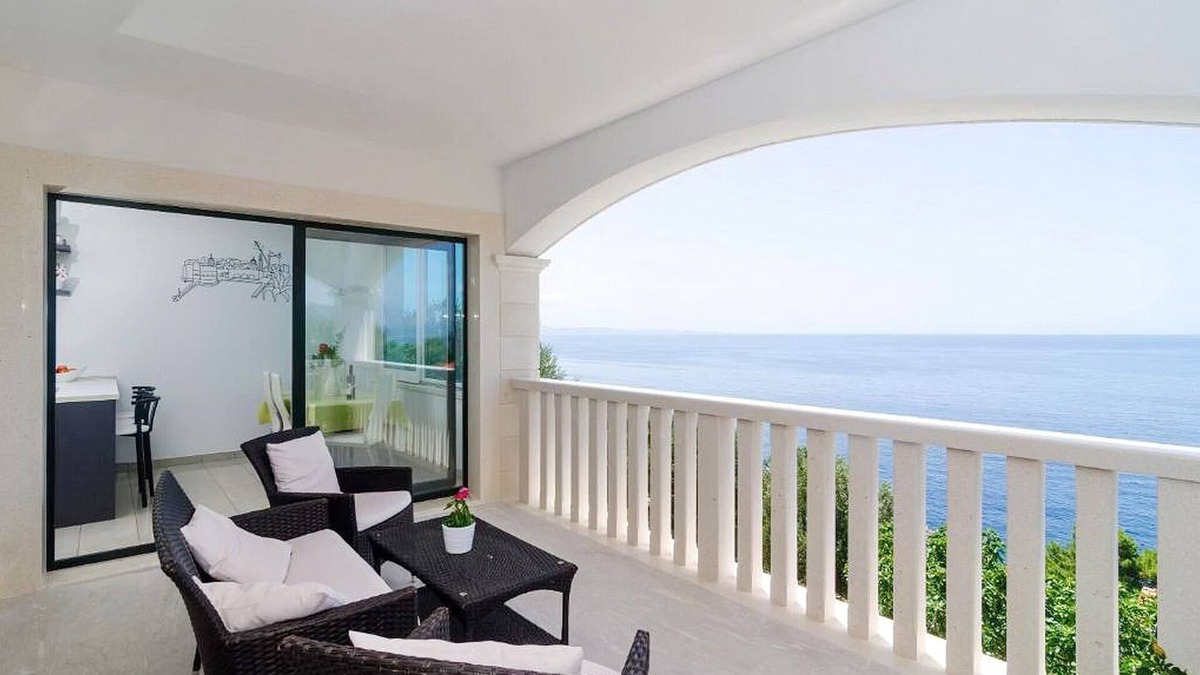 Orebic Apartment | Apartments Villa Bella Vista - Two Bedroom Apartment with Balcony and Sea View