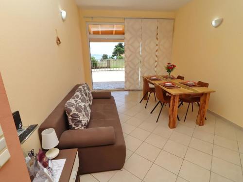 Orebic Apartment | Apartments Villa Michele-One Bedroom Apartment with Terrace Smokva