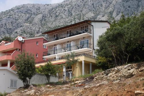 Zivogosce Apartment | Apartments with parking space Zivogosce - Porat, Makarska - 6700