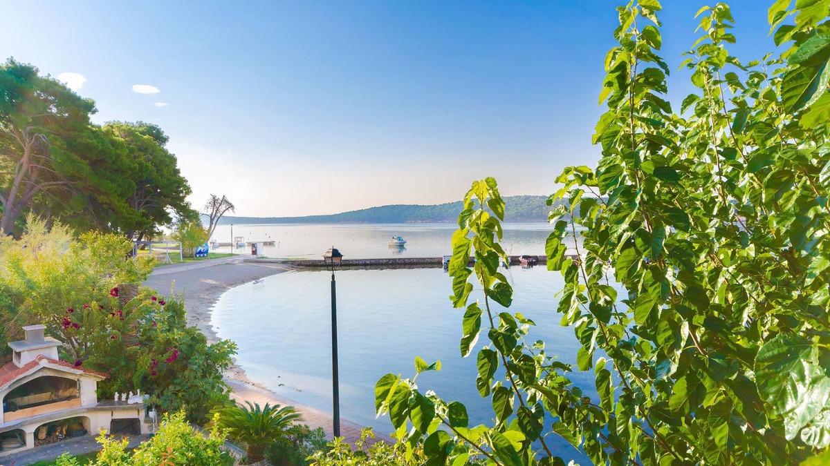 Banjol Apartment | Apartments Zoran (84611-A2) - Banjol - island Rab