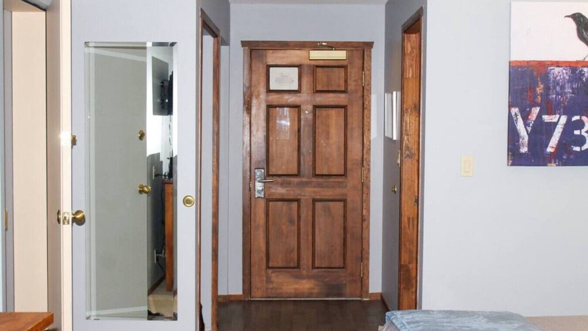 Okanagan-Similkameen Cabin | Apex Mountain ~ Cozy Corner ~ Apex Mountain Inn