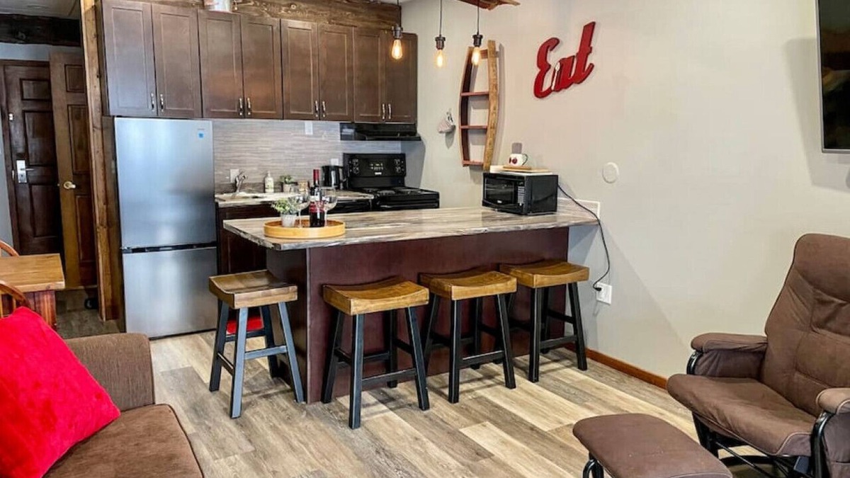 Okanagan-Similkameen Condo | Apex Mountain ~ Precision Palace ~ Apex Mountain Inn