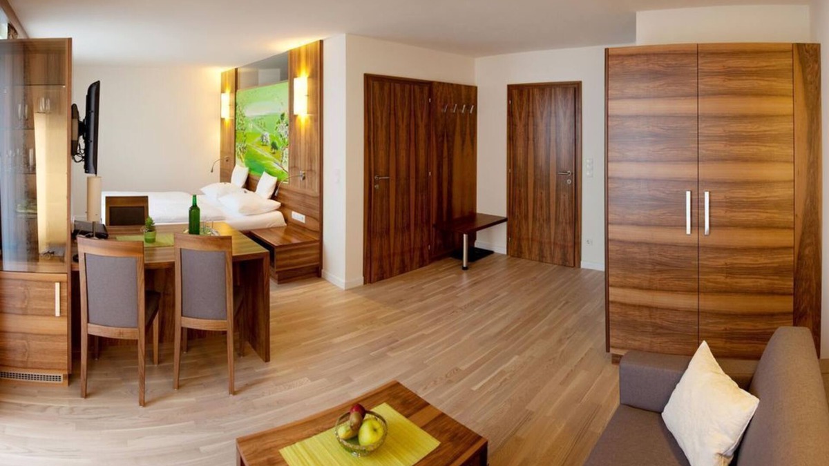 Bad Waltersdorf House | Apfelsuite ab 3 Nächte Halbpension - Hotel-restaurant Teuschler-mogg