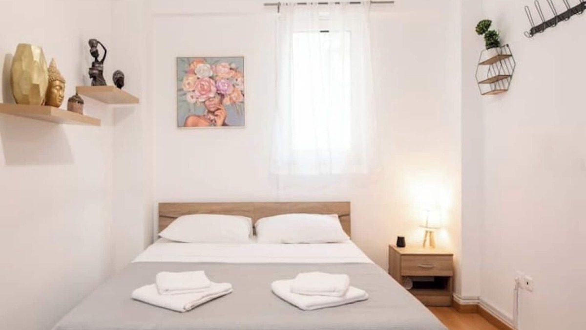 Filopappou Apartment | Aphrodite apartment