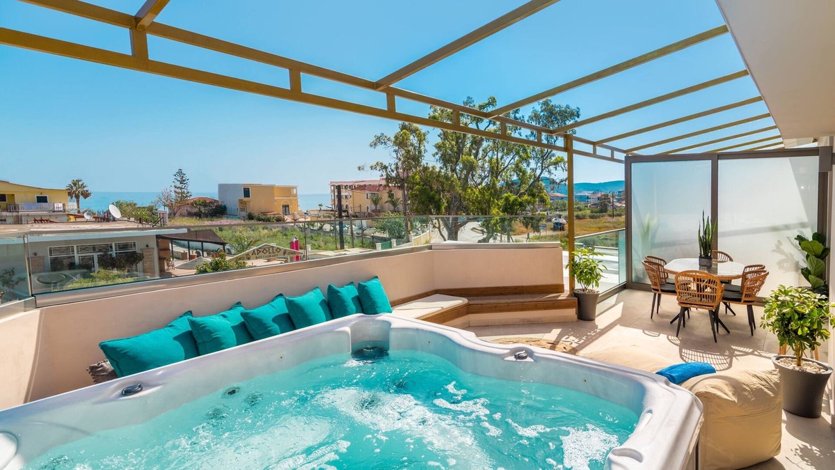 Alykes Apartment | Aphrodite Studios & Apartments-2 bedroom Luxury Suite 5+1 guests