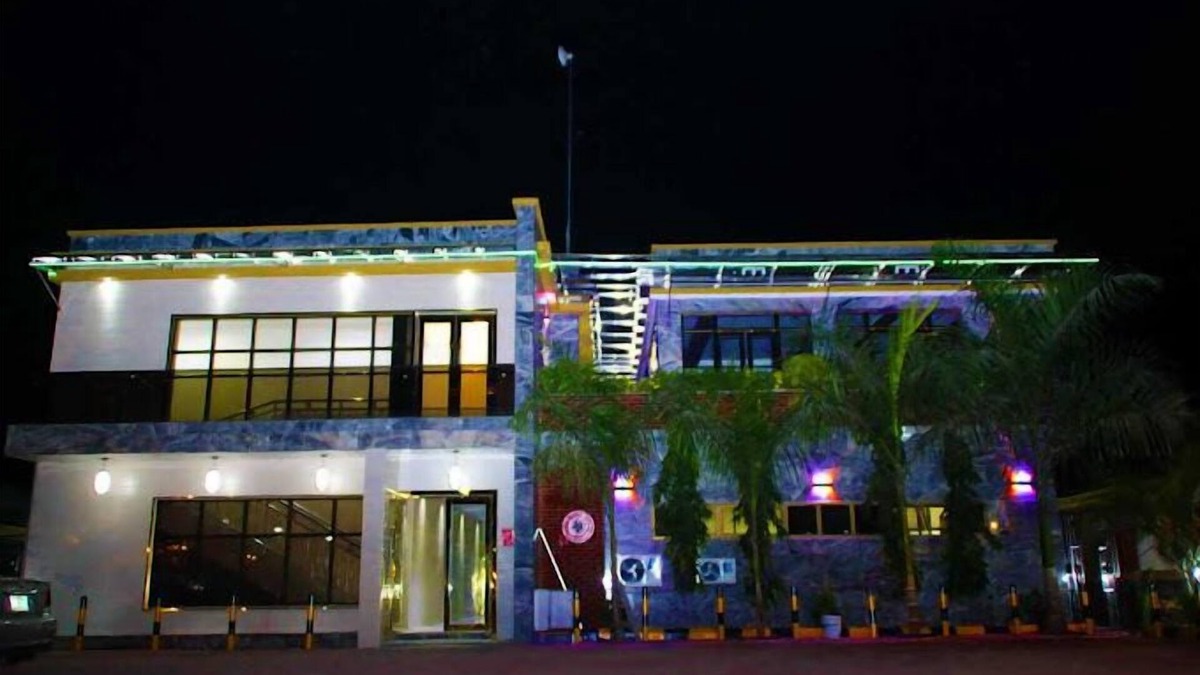 Epetu Hotel | Apno Hotel and Suites