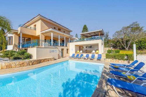 Pegeia Villa | Apollon Zeus Villa