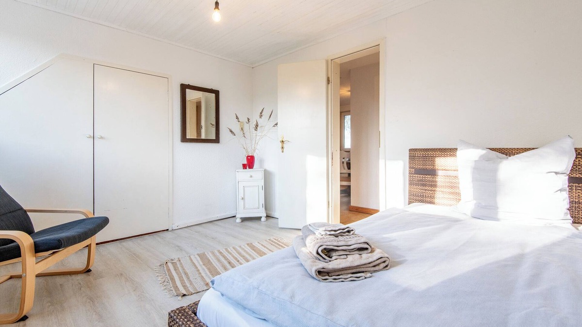 Rodenas Apartment | App. Wattläufer quiet location in the German-Danish meadows. Pet friendly!