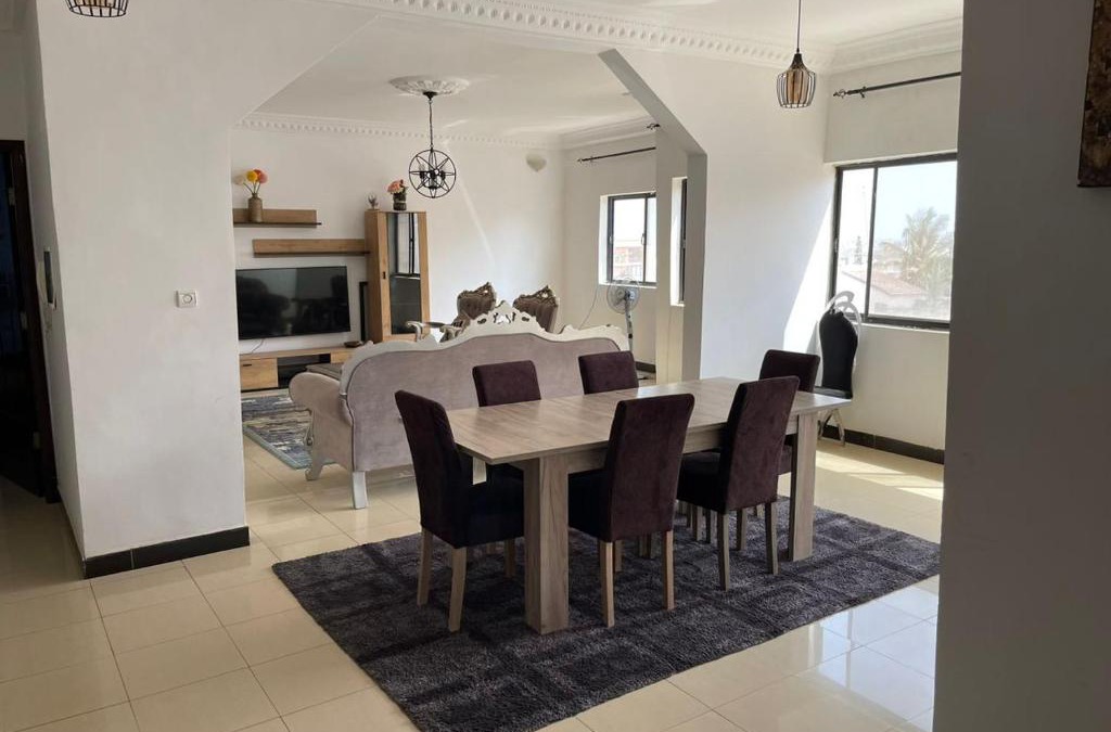 Ouakam Apartment | Apparemment mamelle