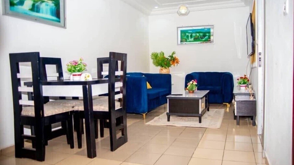 Douala Apartment | Appart,B-ssadi Santa Lucia,wifi, canal, gardien