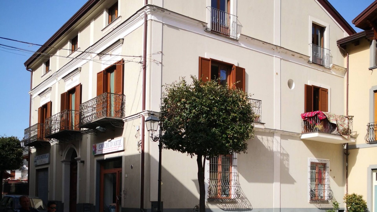 Bomerano Apartment | Appartamento 30mt From the Famous "sentiero Degli Dei"-path of the Gods